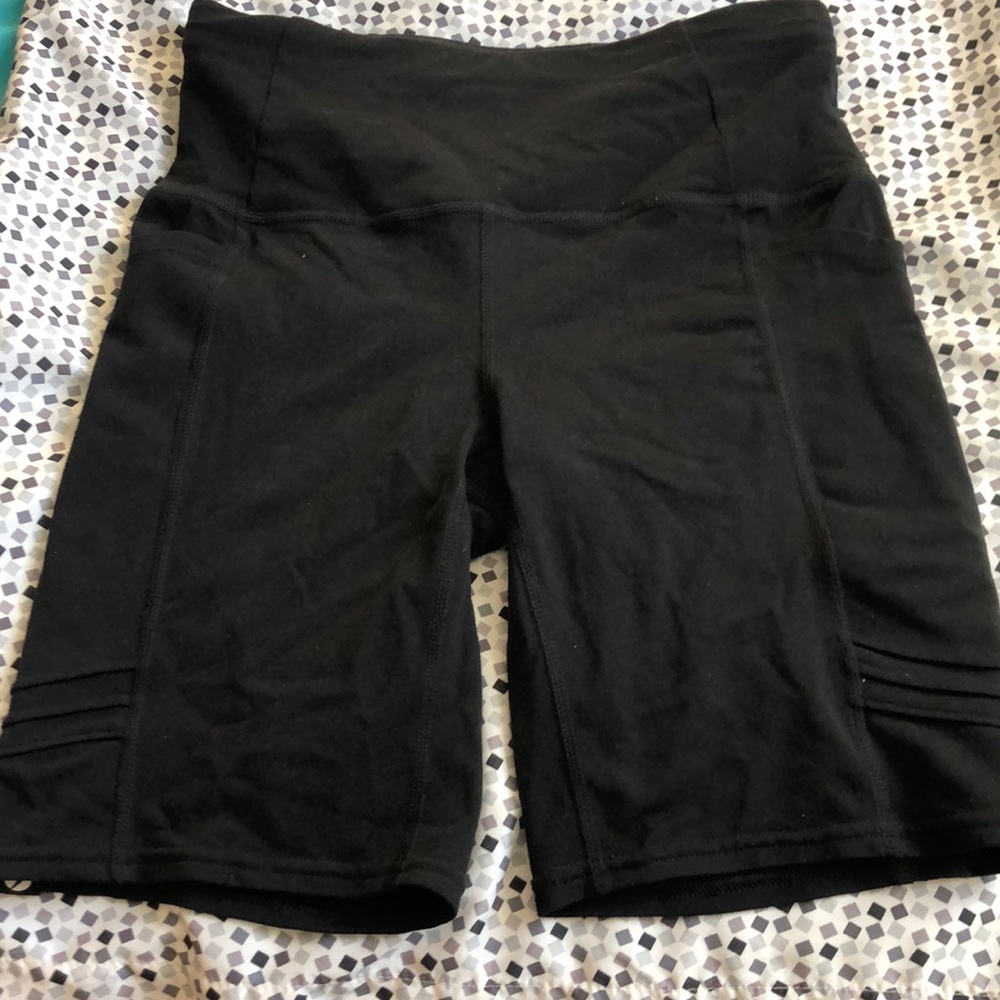 Oiselle Long Pocket Jog Shorts